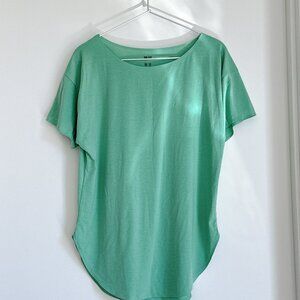 Uniqlo AIRism Seamless Boat Neck Short-Sleeve Long T-Shirt, XS - M Oversized